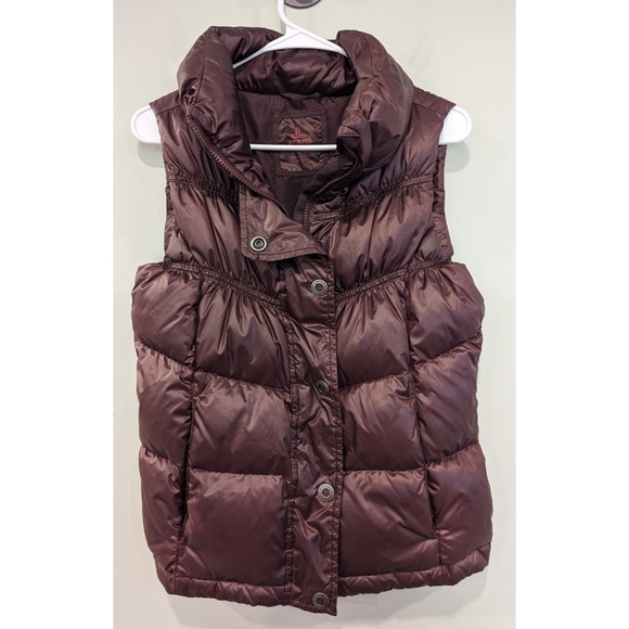 Prana Milly Puffy Down Vest in Burgundy Size Small - Picture 3 of 8